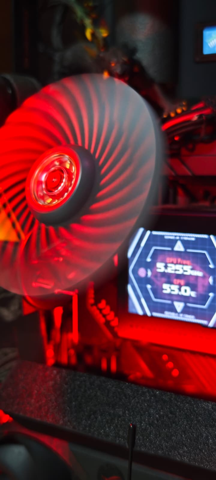 Push fan spinning under load with live CPU telemetry HUD